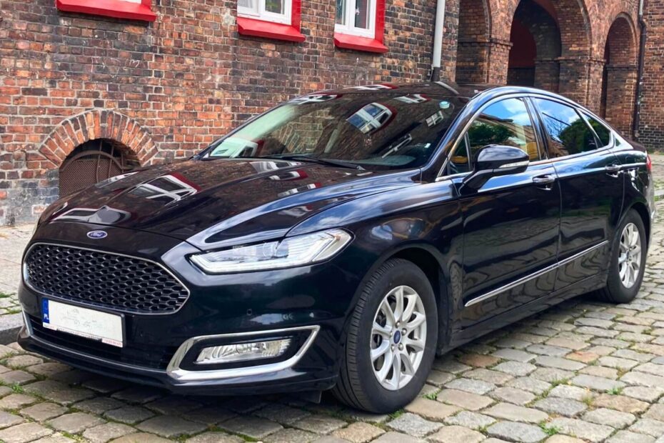 ford-mondeo-2018